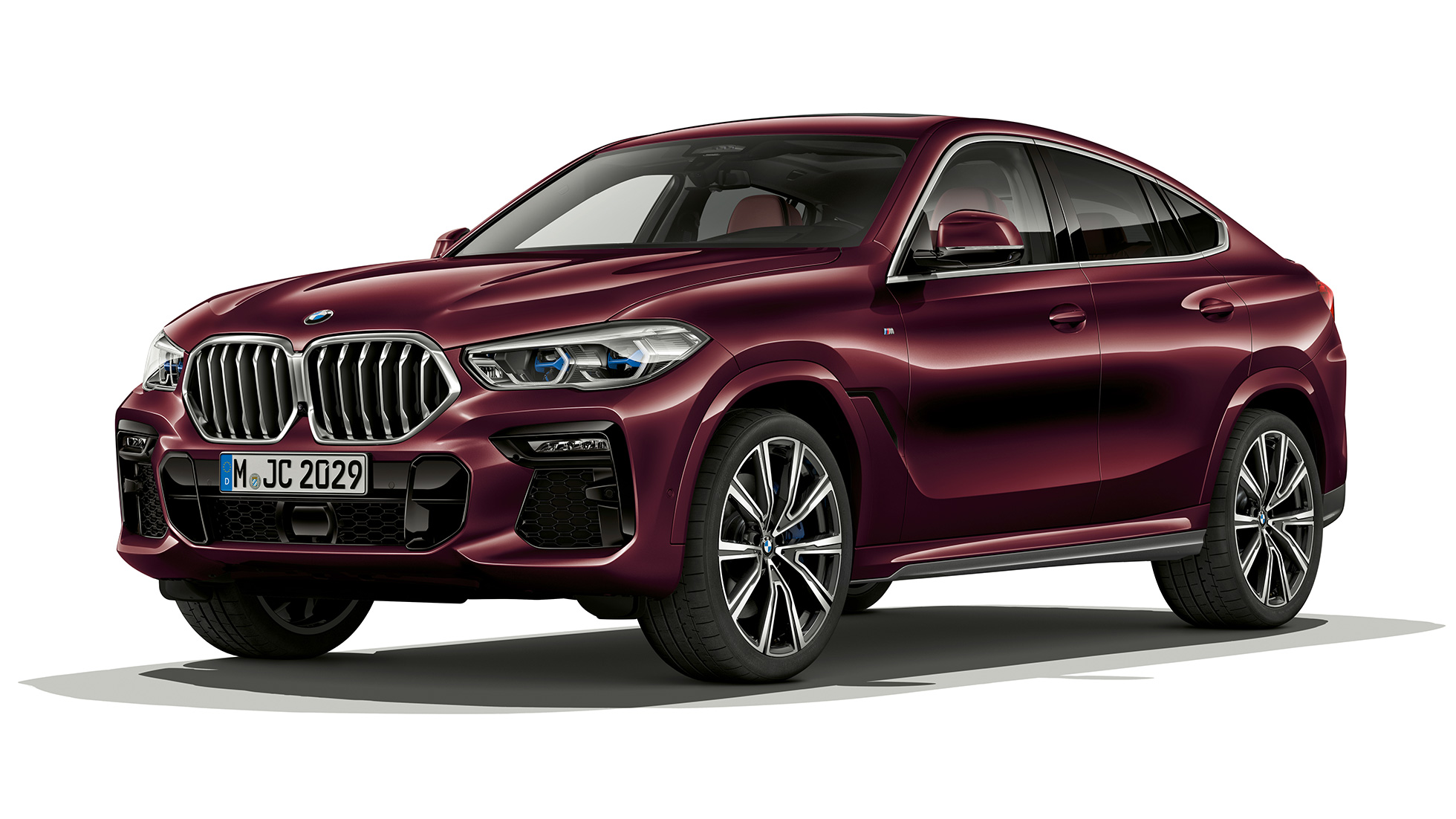 BMW X6 with BMW Individual in three-quarter front perspective.